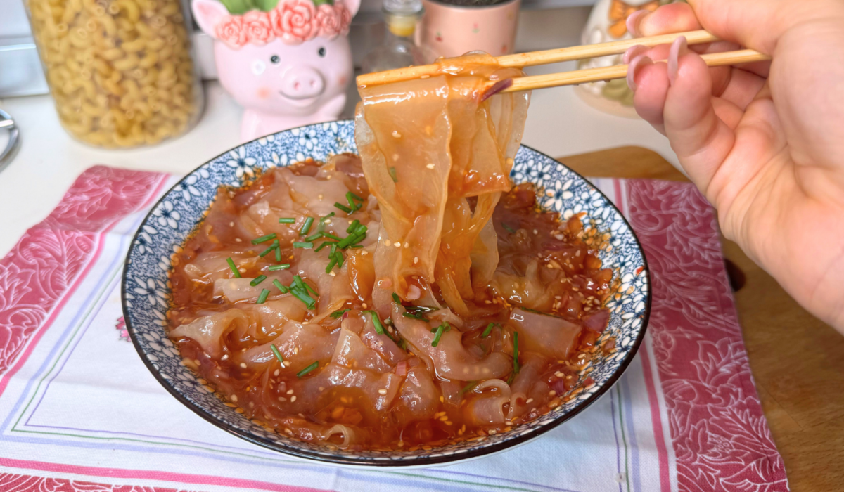 Fogli di riso-noodle all’olio di arachidi e spezie